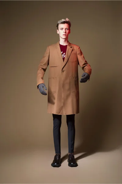 Look 8